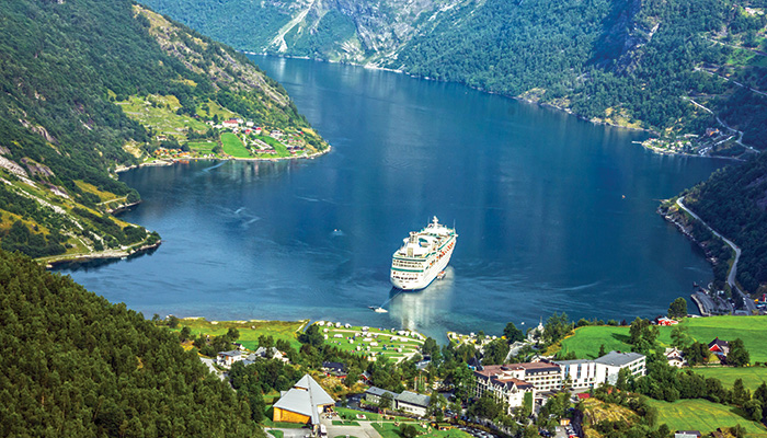 Top Cruise Destinations For Romantic Voyages